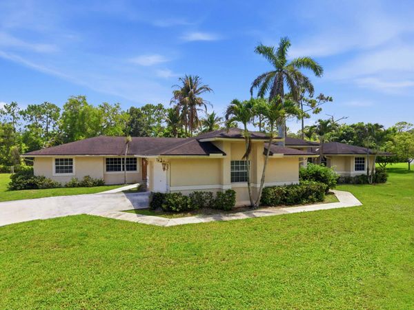 12364 82nd Street N, West Palm Beach, FL 33412