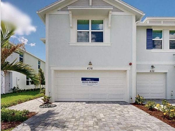 636 Salisbury Circle, Fort Pierce, FL 34982