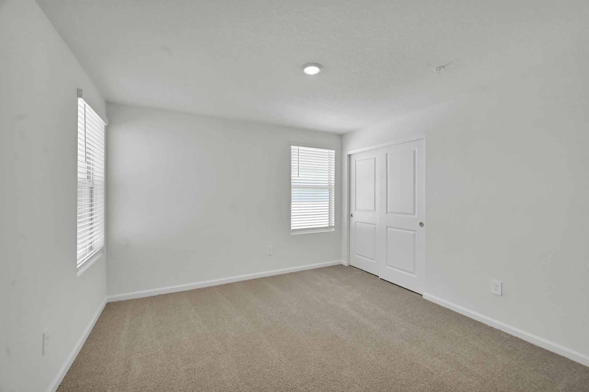 636 Salisbury Circle, Fort Pierce, FL 34982 Photo
