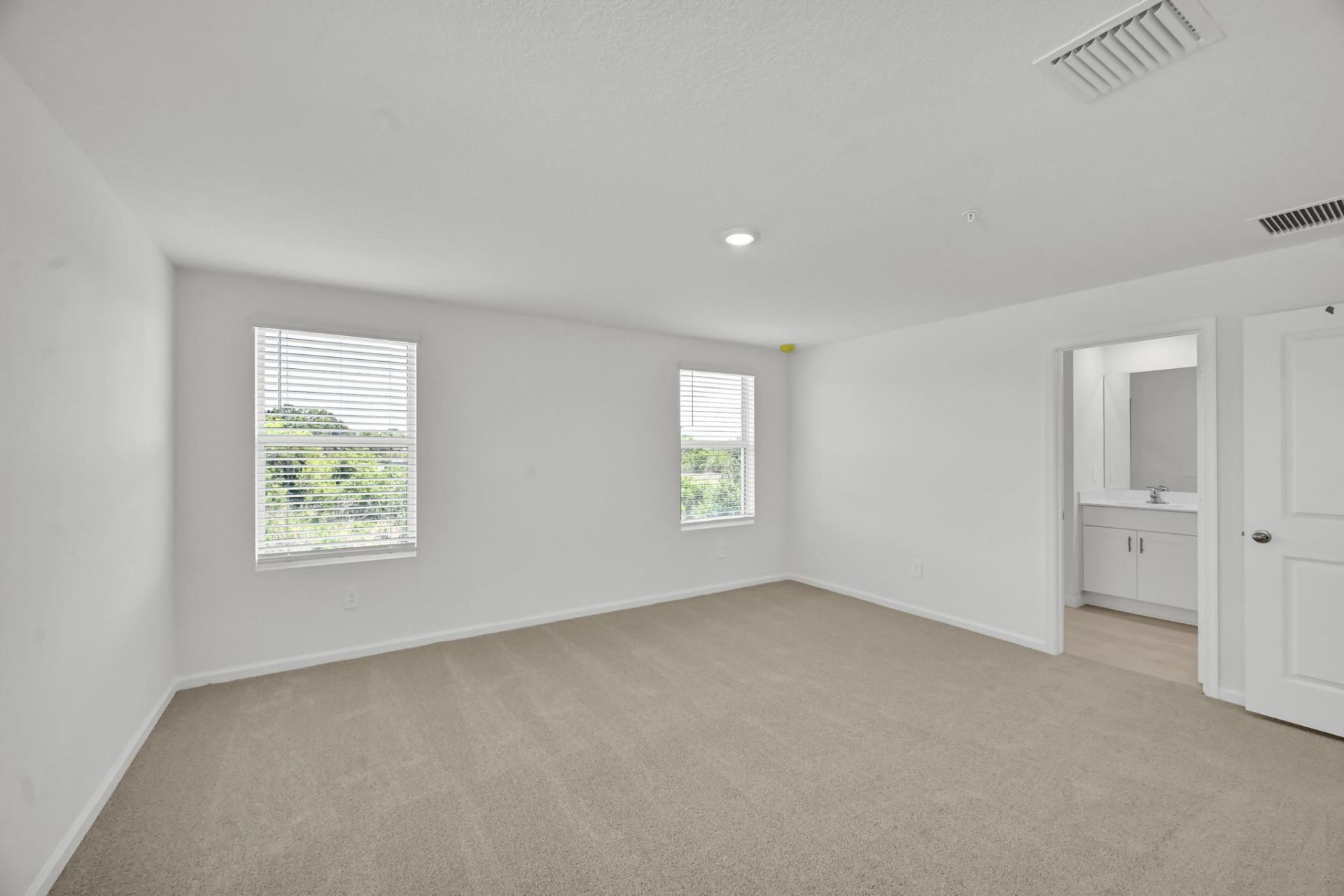 636 Salisbury Circle, Fort Pierce, FL 34982 Photo