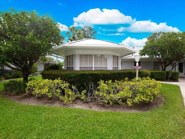 7338 Pine Creek Way, Port St. Lucie, FL 34986