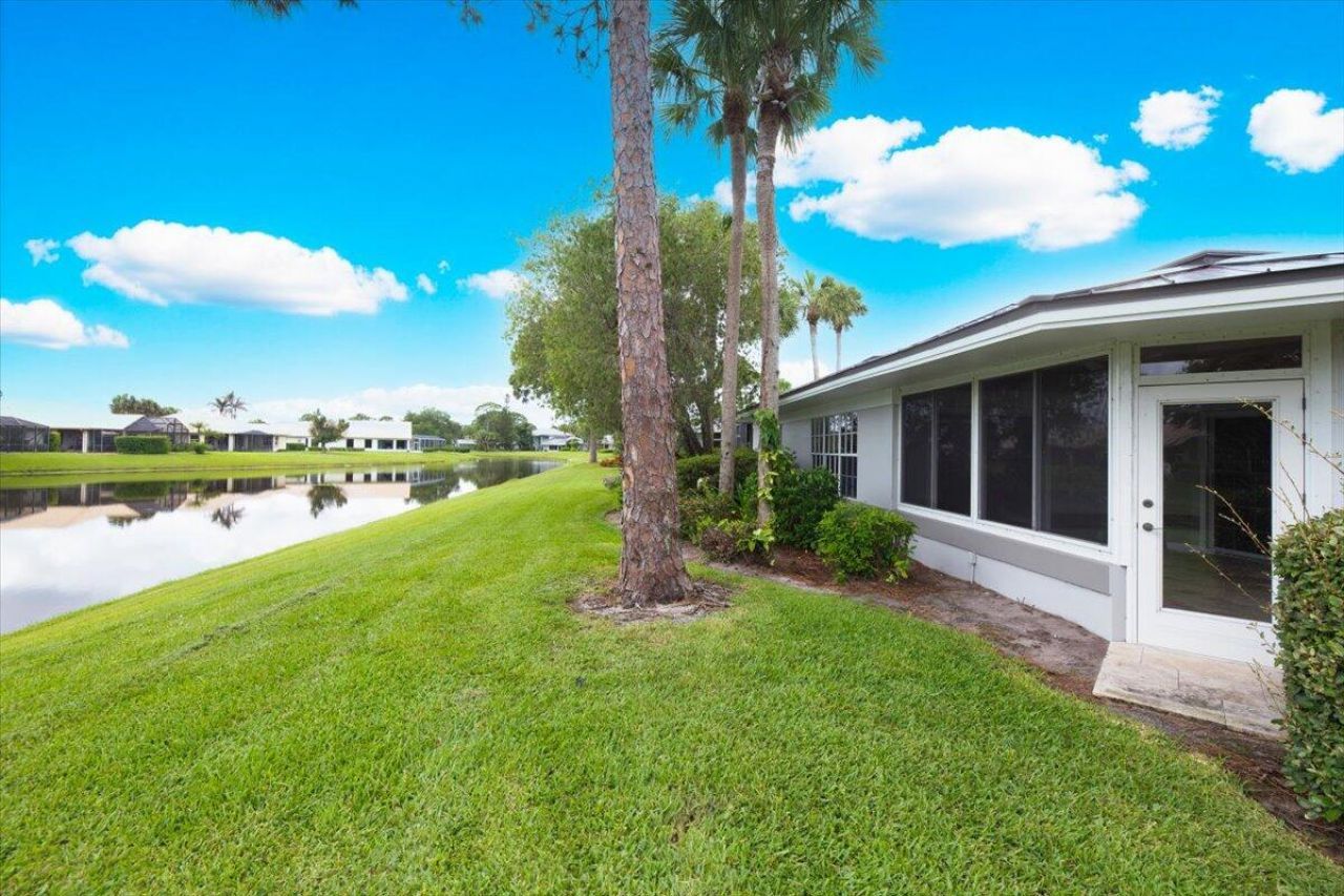7338 Pine Creek Way, Port Saint Lucie, FL 34986 Photo