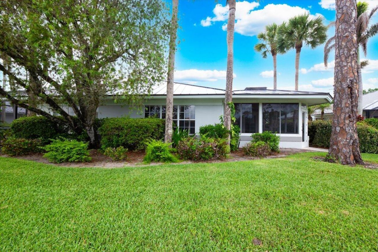 7338 Pine Creek Way, Port Saint Lucie, FL 34986 Photo