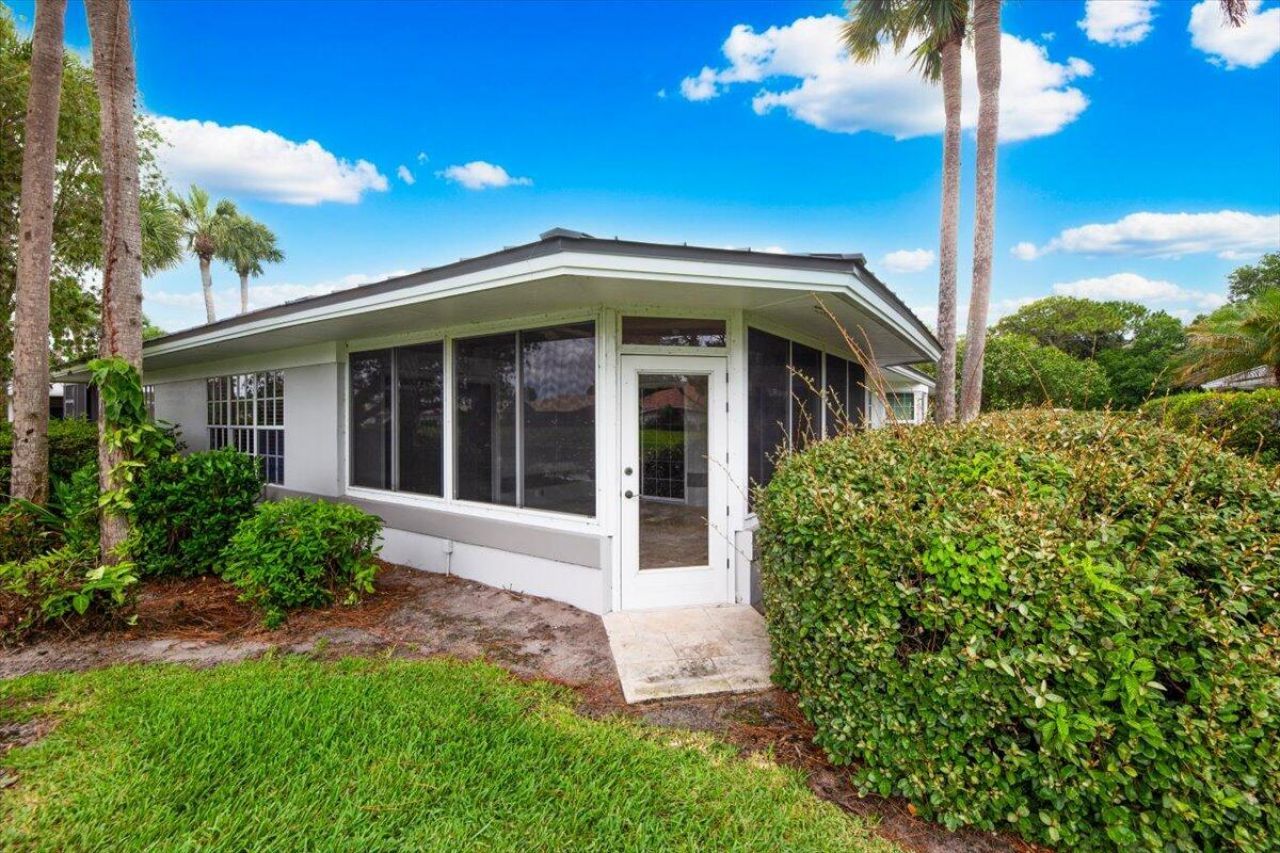 7338 Pine Creek Way, Port Saint Lucie, FL 34986 Photo