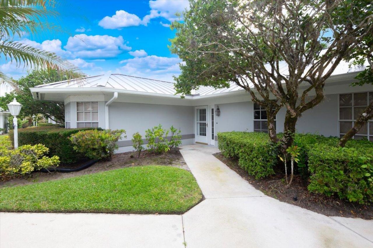 7338 Pine Creek Way, Port Saint Lucie, FL 34986 Photo