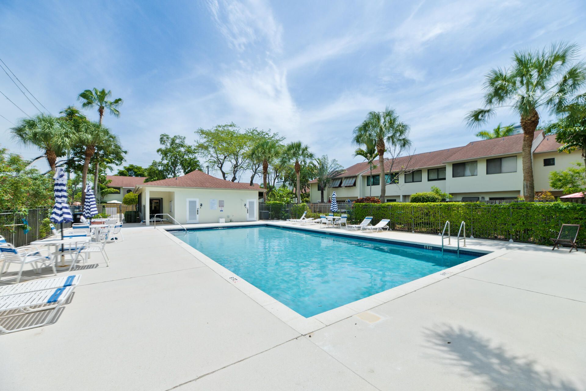 308 City View Drive, Fort Lauderdale, FL 33311 Photo