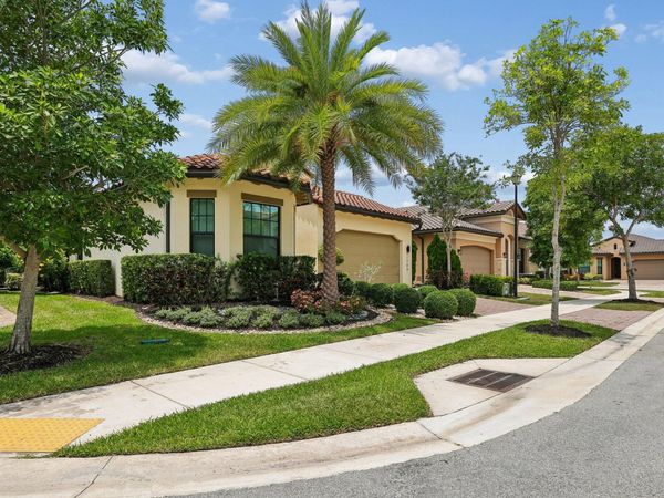 11760 E Eastlake Court, Parkland, FL 33076