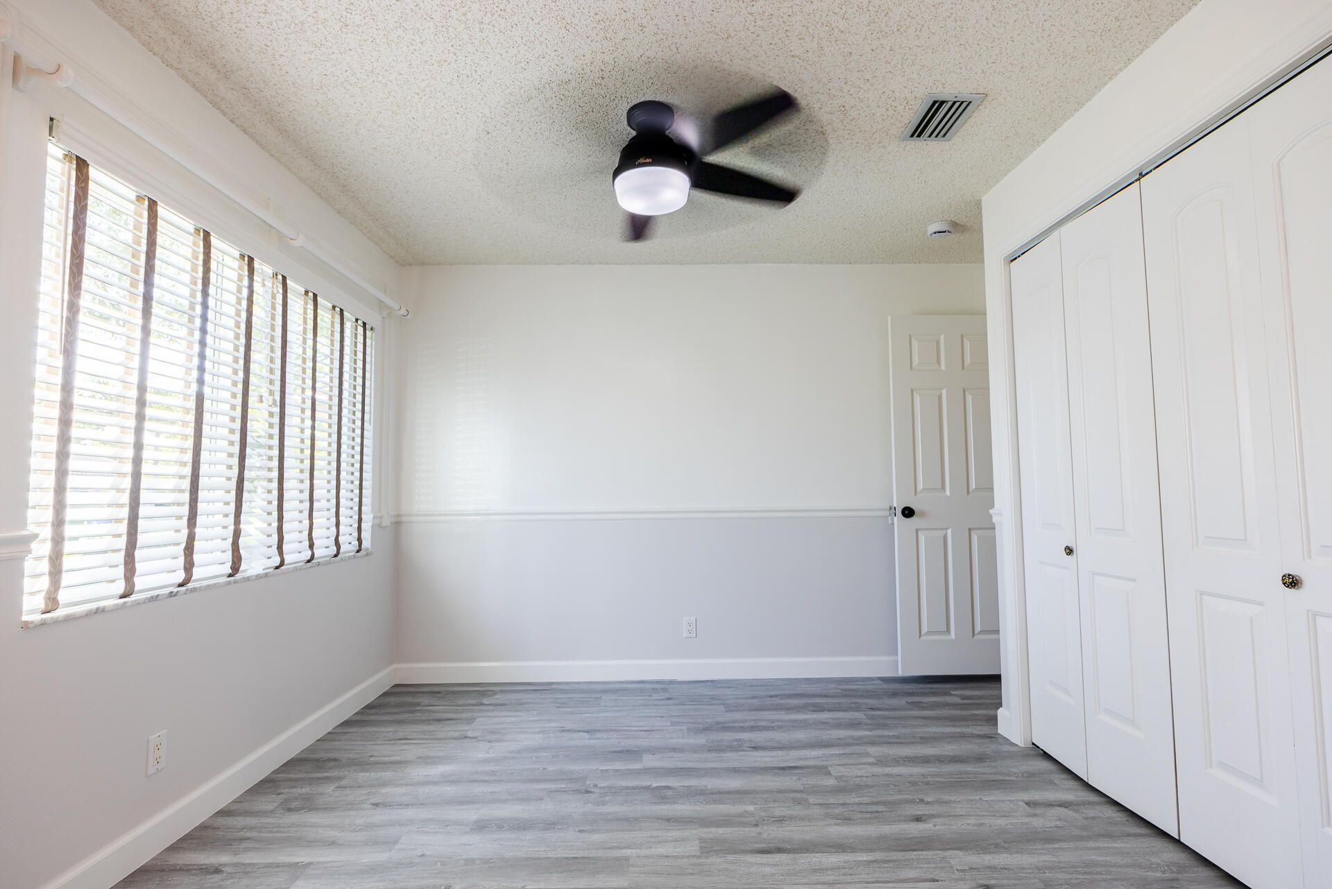 10670 NW 42nd Drive, Coral Springs, FL 33065 Photo