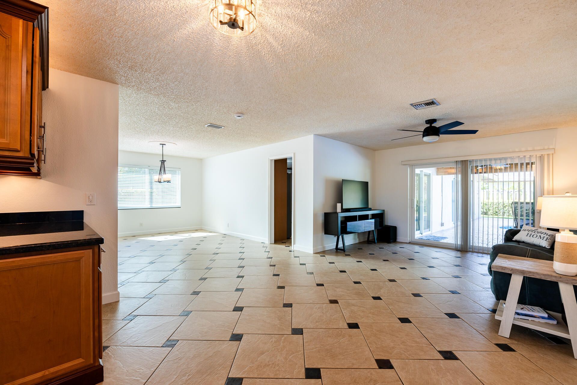 10670 NW 42nd Drive, Coral Springs, FL 33065 Photo