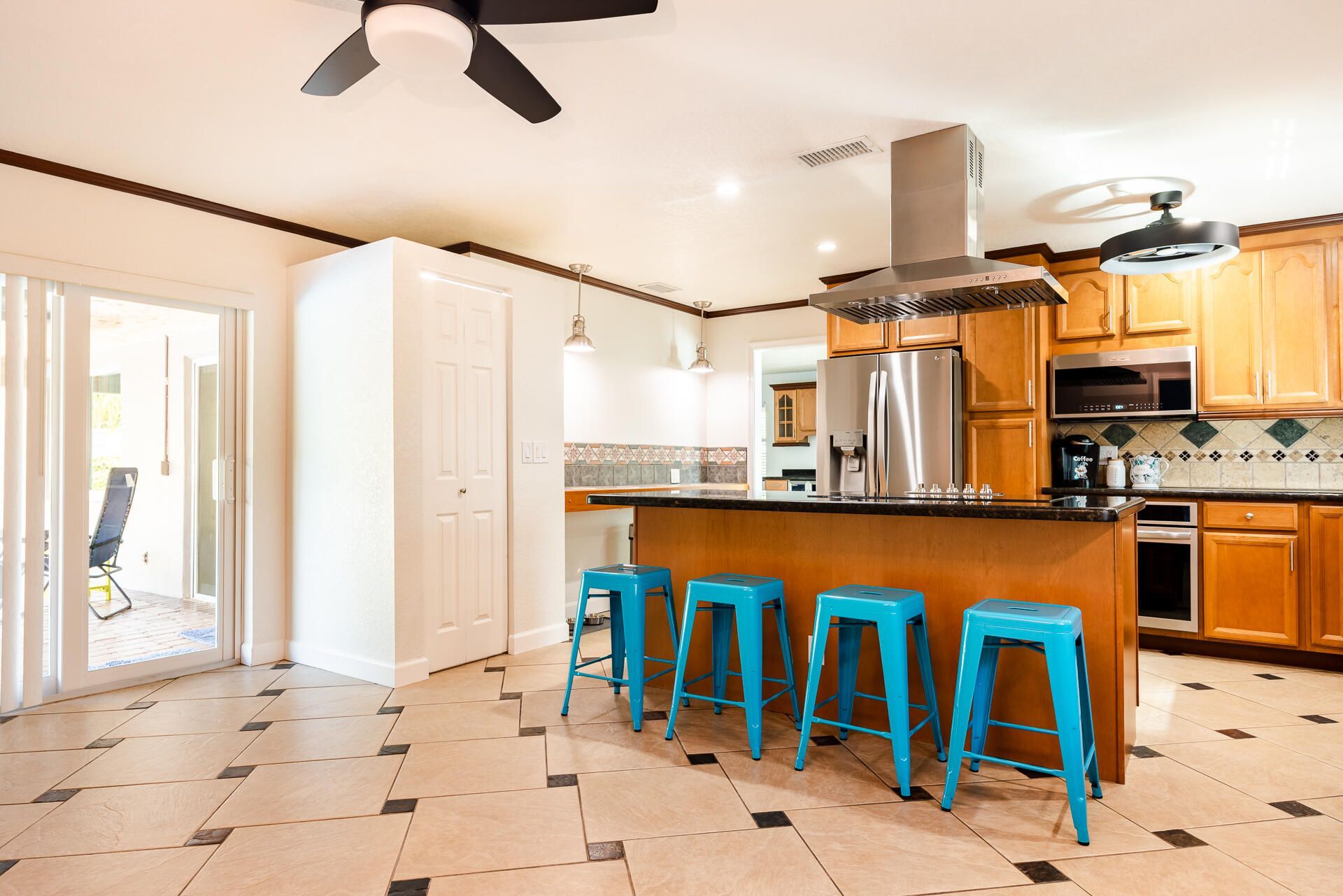 10670 NW 42nd Drive, Coral Springs, FL 33065 Photo