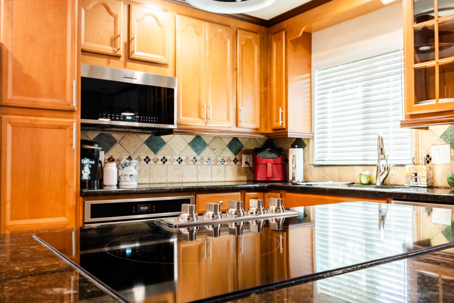 10670 NW 42nd Drive, Coral Springs, FL 33065 Photo