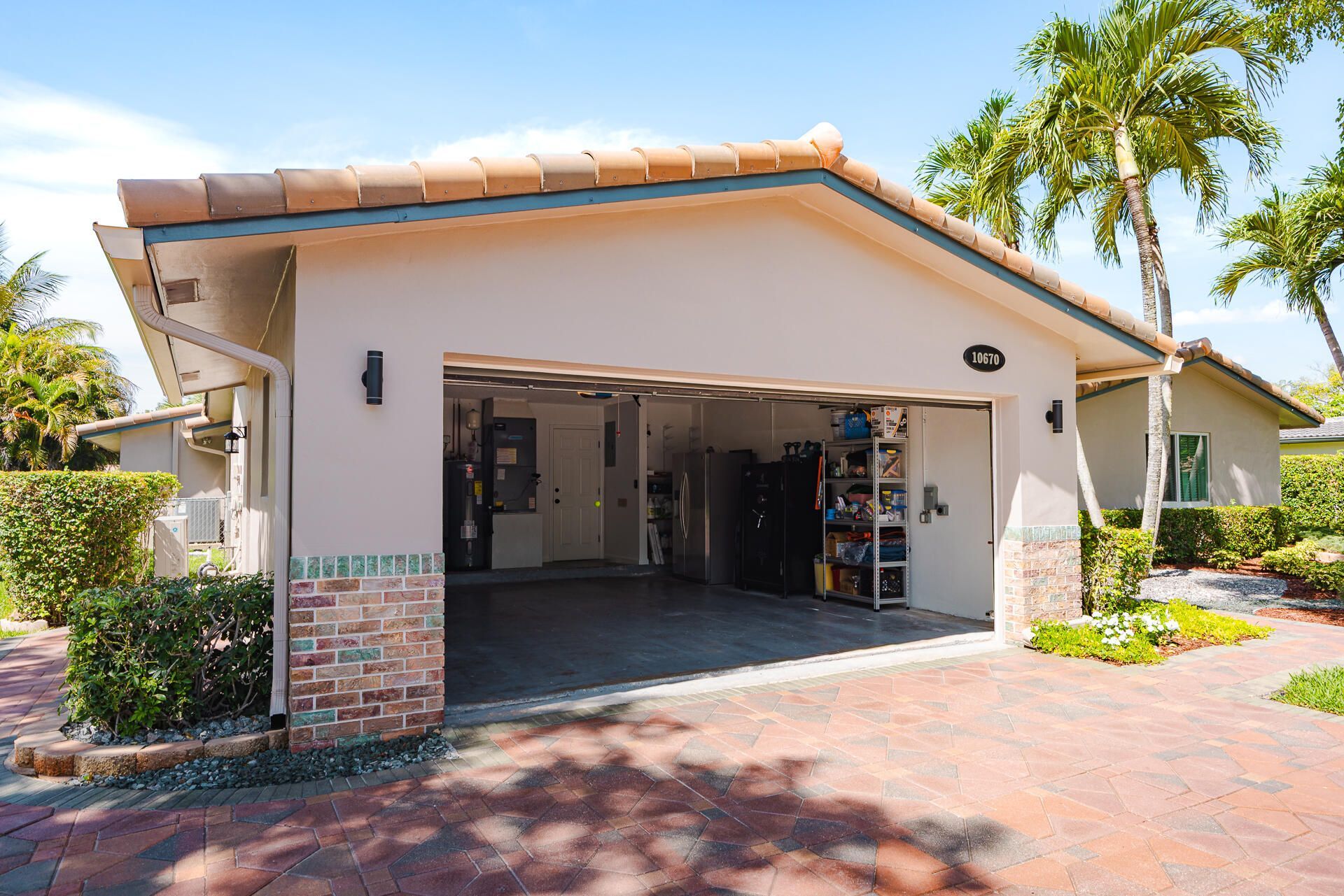 10670 NW 42nd Drive, Coral Springs, FL 33065 Photo