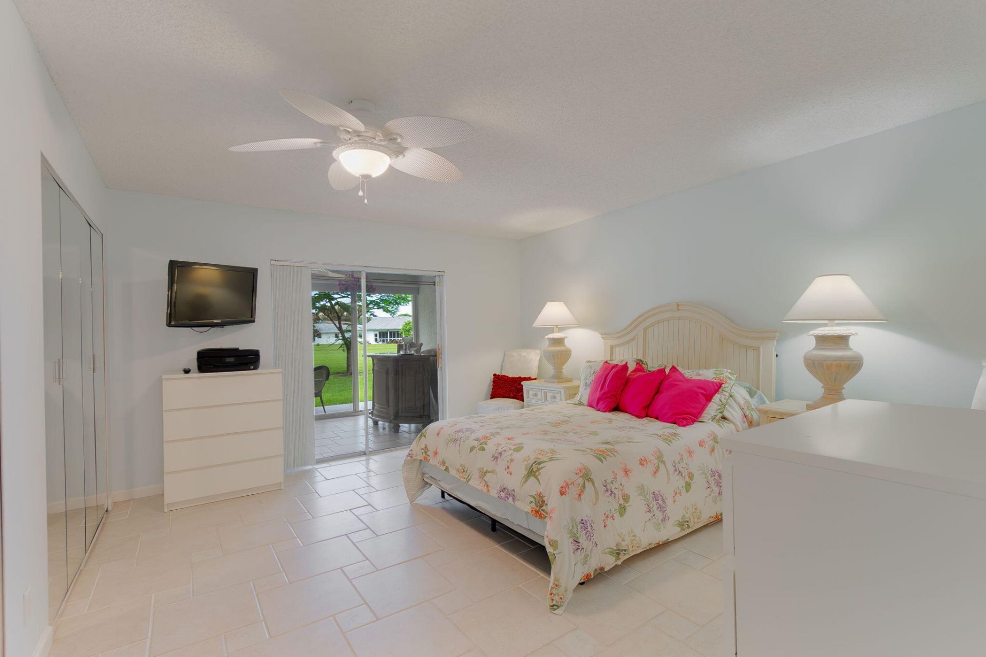 5487 Crystal Anne Drive, West Palm Beach, FL 33417 Photo
