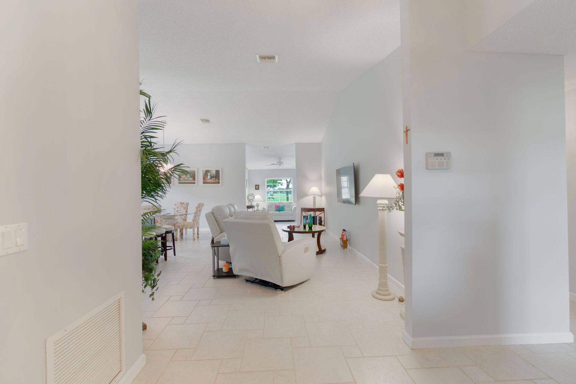 5487 Crystal Anne Drive, West Palm Beach, FL 33417 Photo