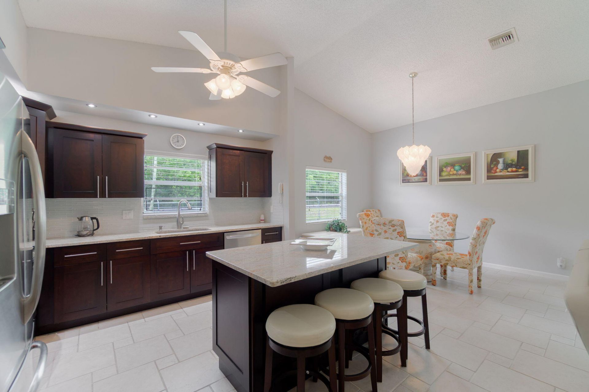 5487 Crystal Anne Drive, West Palm Beach, FL 33417 Photo