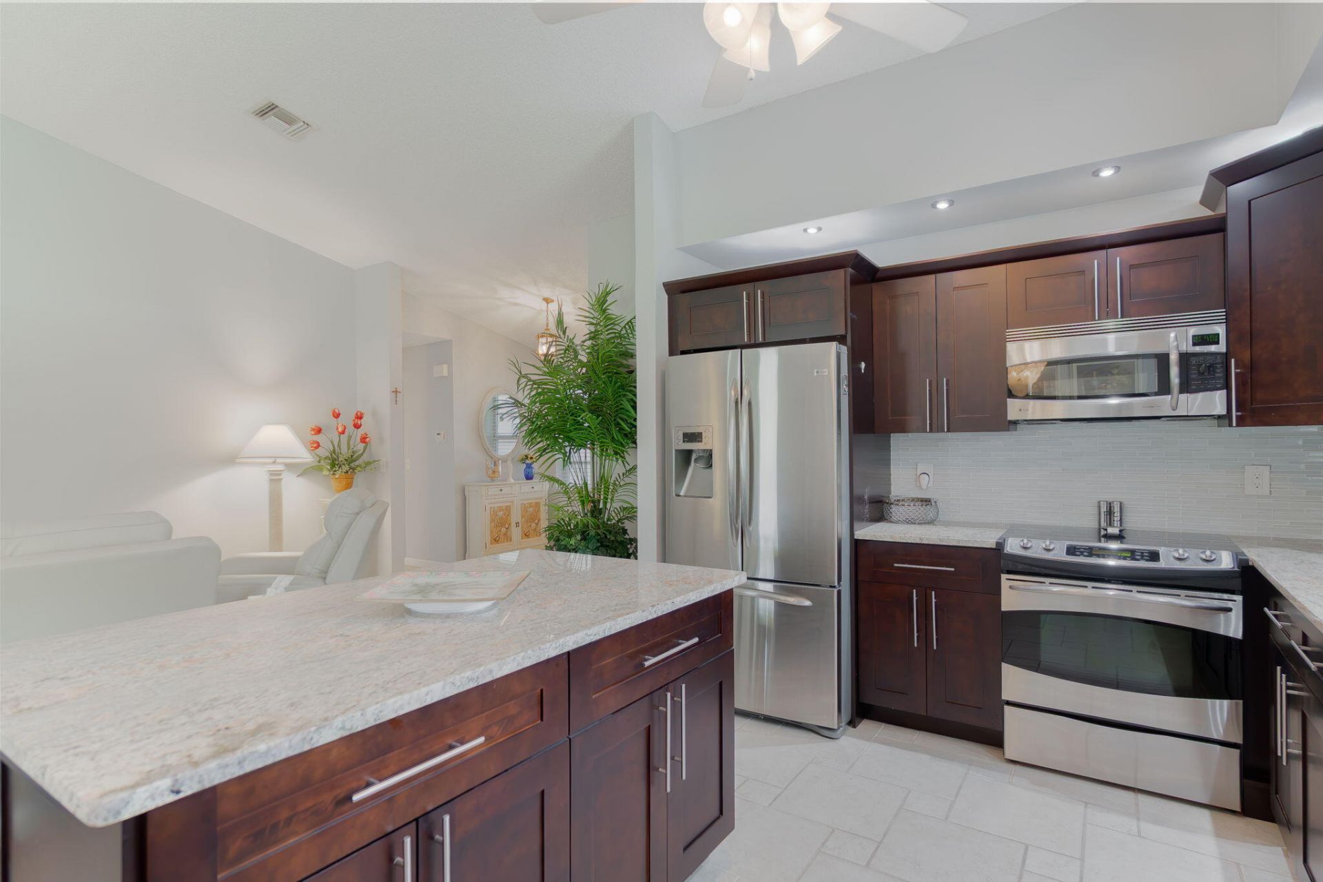 5487 Crystal Anne Drive, West Palm Beach, FL 33417 Photo