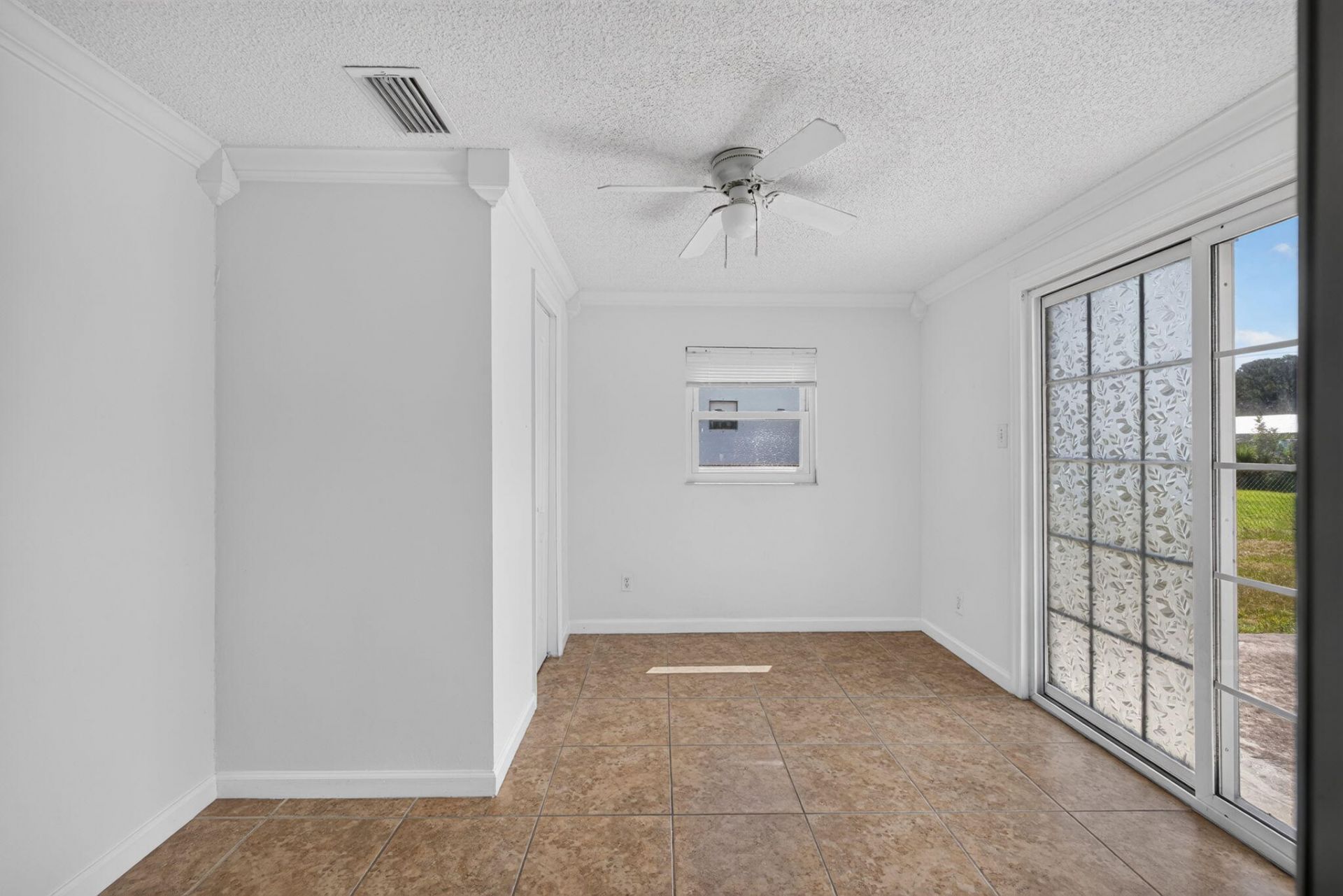 592 SW Banks Terrace, Port Saint Lucie, FL 34953 Photo