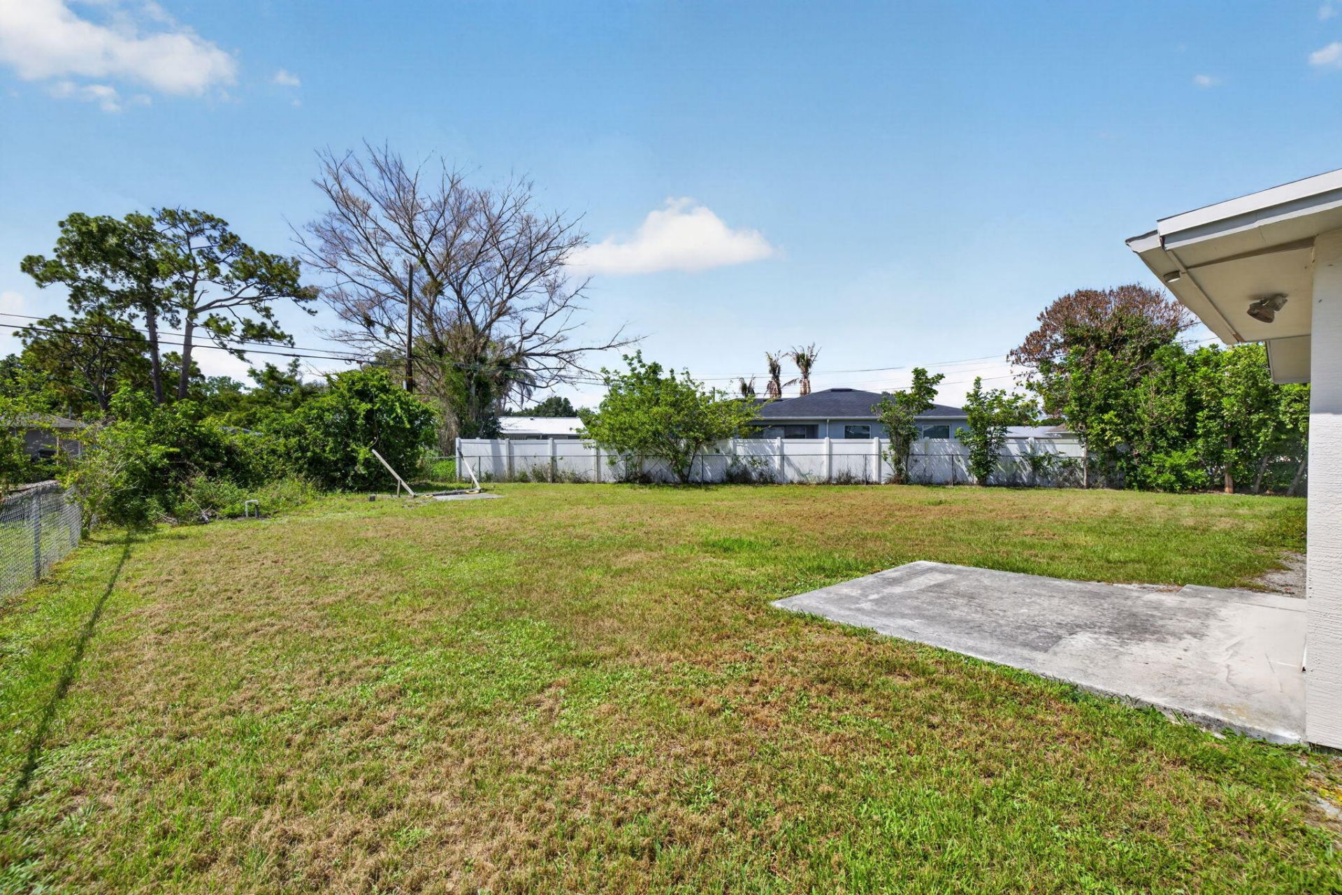 592 SW Banks Terrace, Port Saint Lucie, FL 34953 Photo