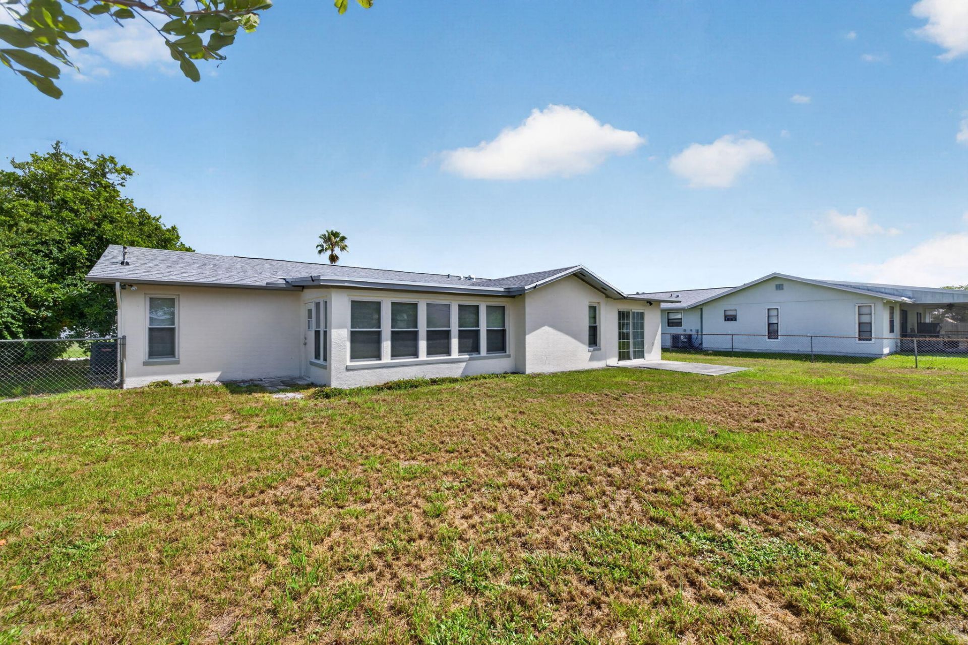 592 SW Banks Terrace, Port Saint Lucie, FL 34953 Photo