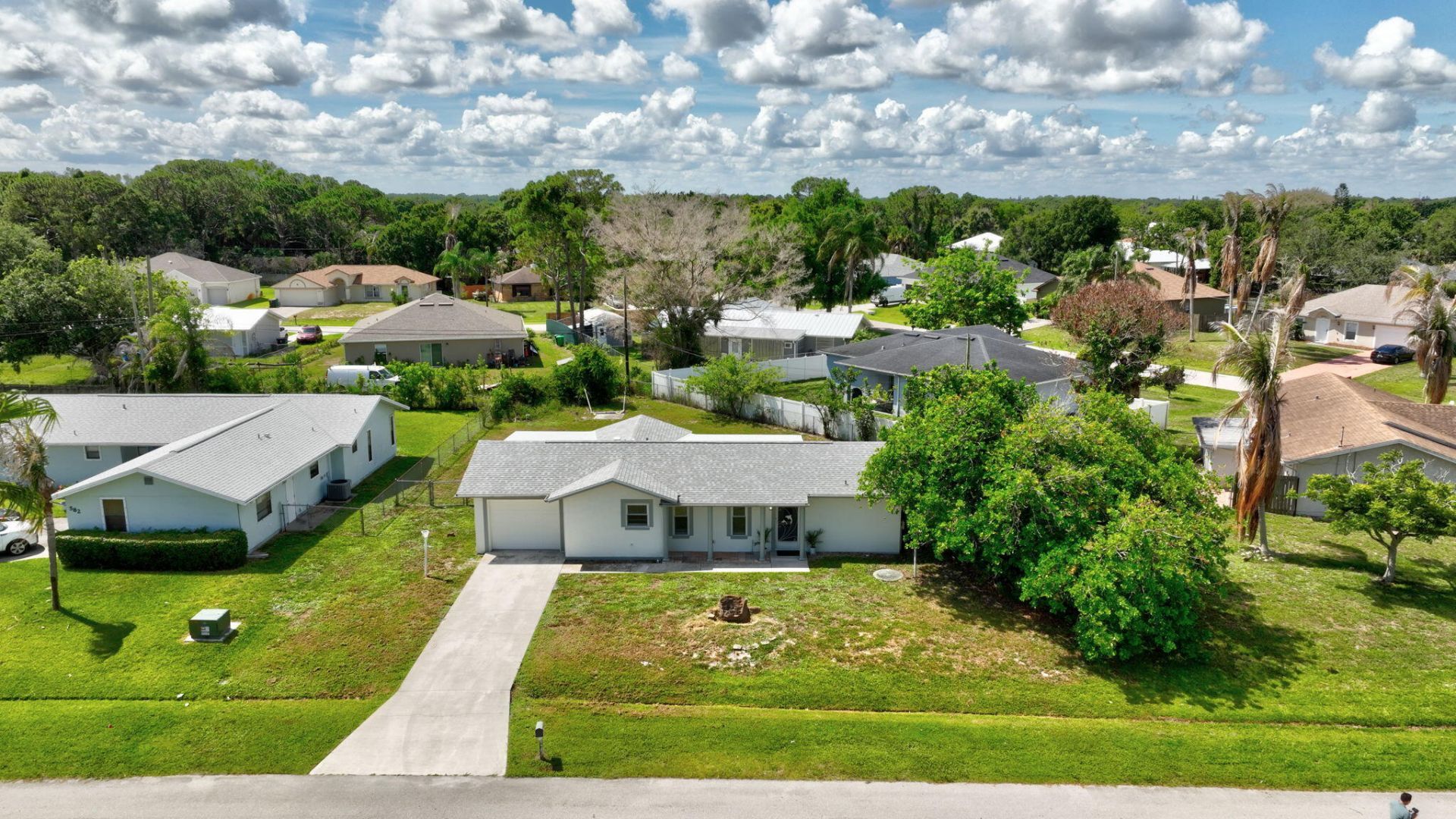 592 SW Banks Terrace, Port Saint Lucie, FL 34953 Photo