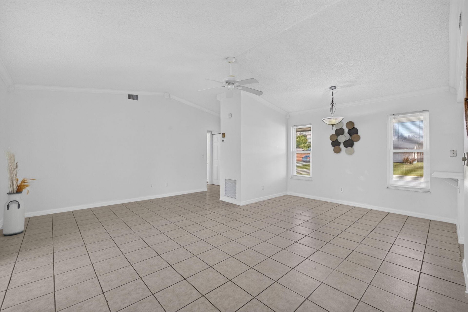 592 SW Banks Terrace, Port Saint Lucie, FL 34953 Photo