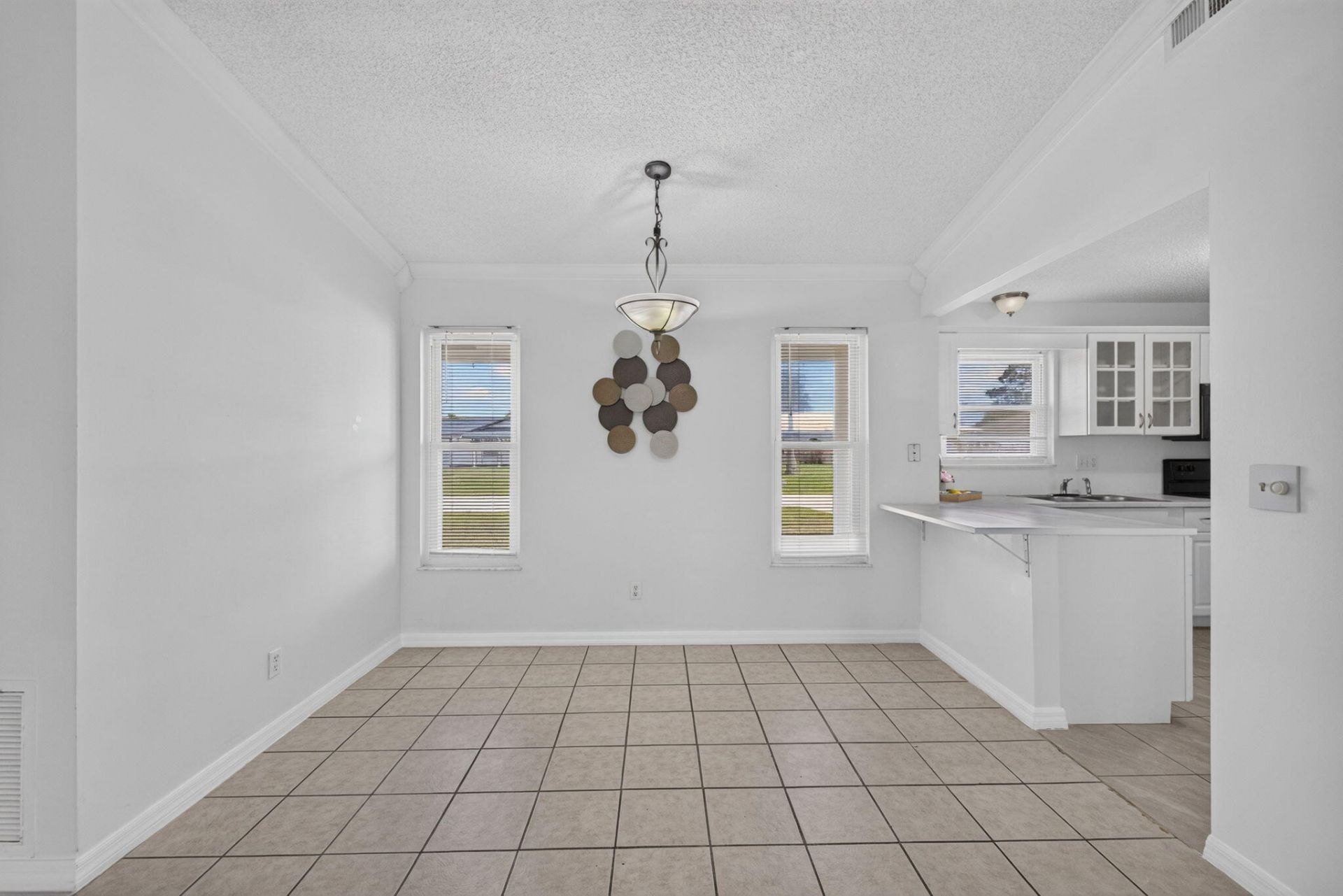 592 SW Banks Terrace, Port Saint Lucie, FL 34953 Photo
