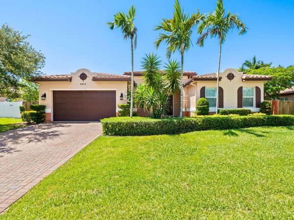 6412 SW 55th Place, Davie, FL 33314
