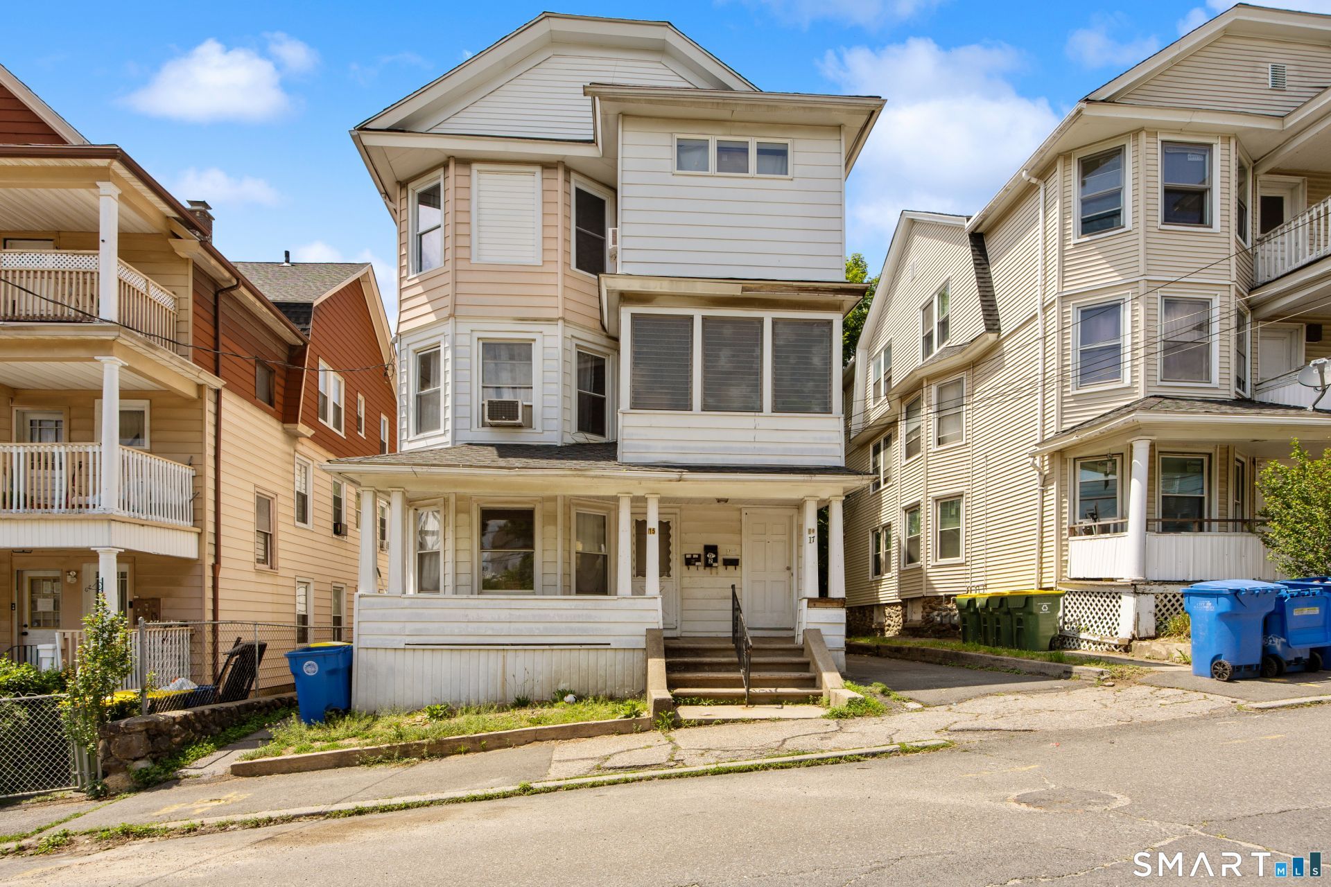 15 Howard, Waterbury, CT 06705 Main Photo