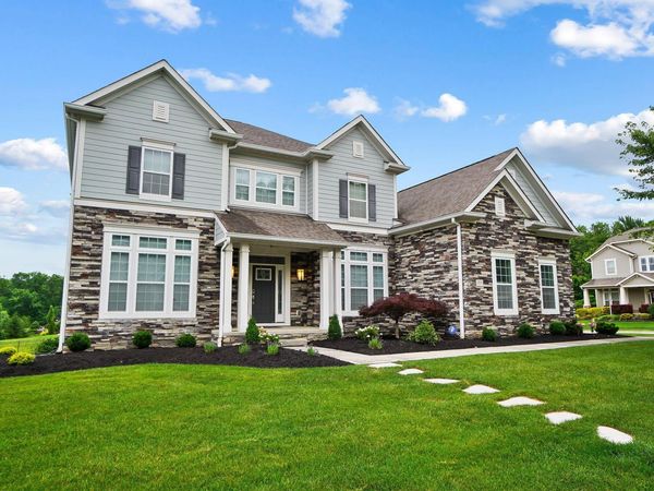 2905 Highland Woods Boulevard, New Albany, OH 43054