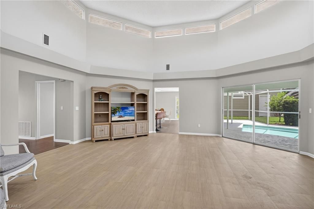 3940 Skyway Dr, Unit 55, Naples, FL 34112 Photo