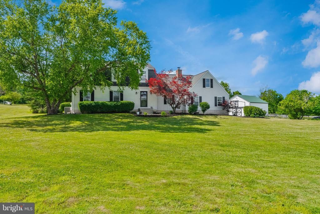 144 MIDDLE CREEK ROAD , GILBERTSVILLE, PA 19525
