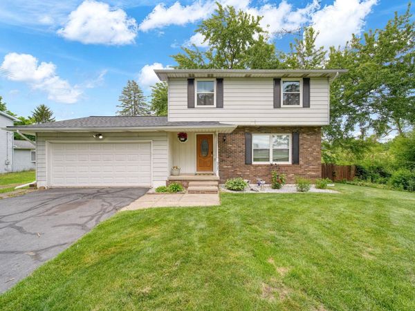 6727 Rives Junction Road, Jackson, MI 49201