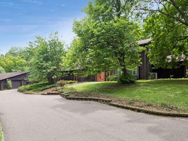 3 Angell Court, Sunfish Lake, MN 55118