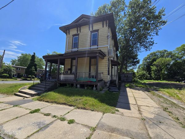 100 Division Street, Unit 3, Amsterdam, NY 12010