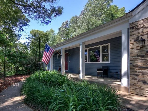 3622 Golf Road, Eau Claire, WI 54701