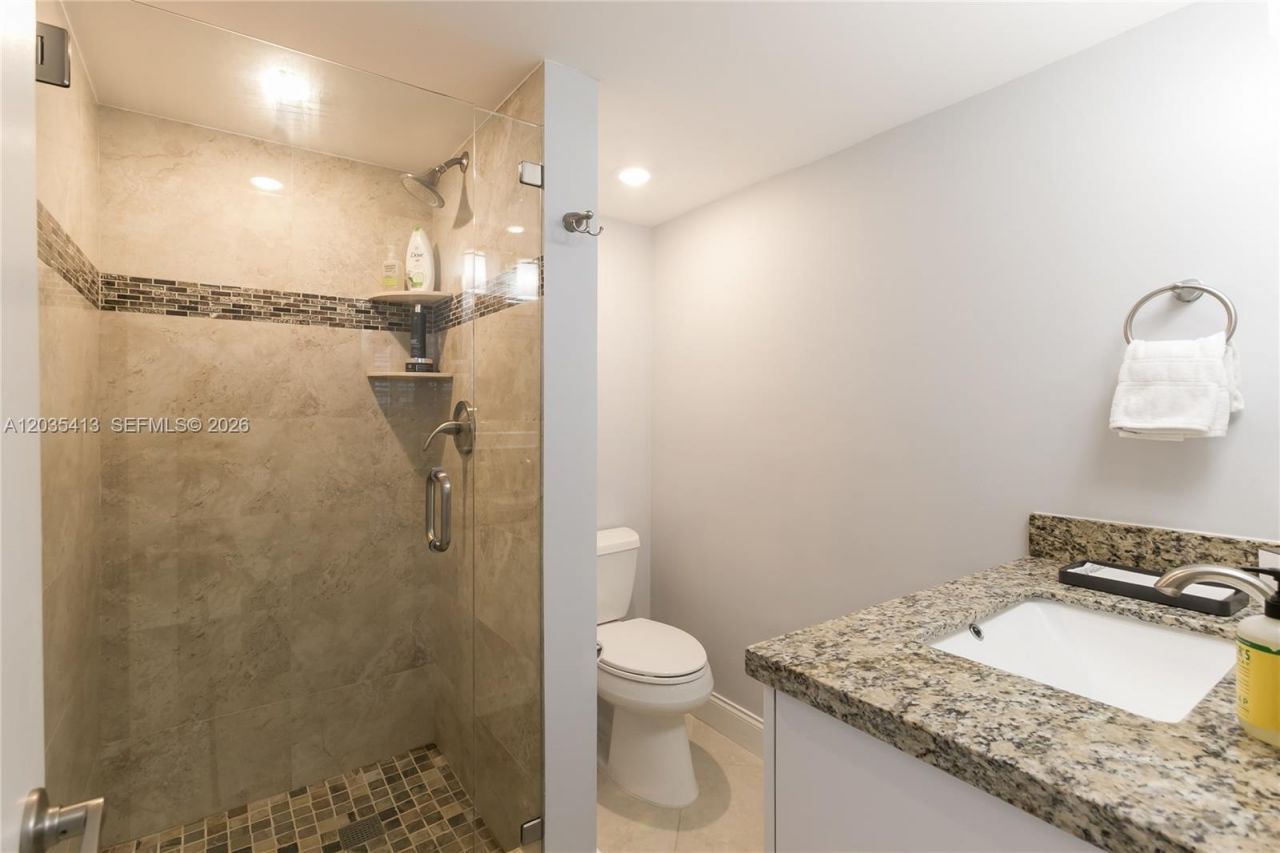 14 Royal Palm Way, Unit 6010, Boca Raton, FL 33432 Photo
