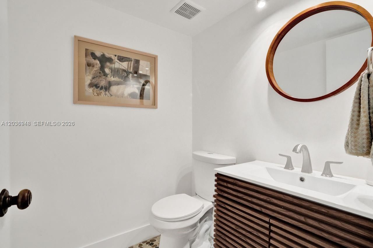 4555 SW 68th Ct Cir , Unit 111, Miami, FL 33155 Photo