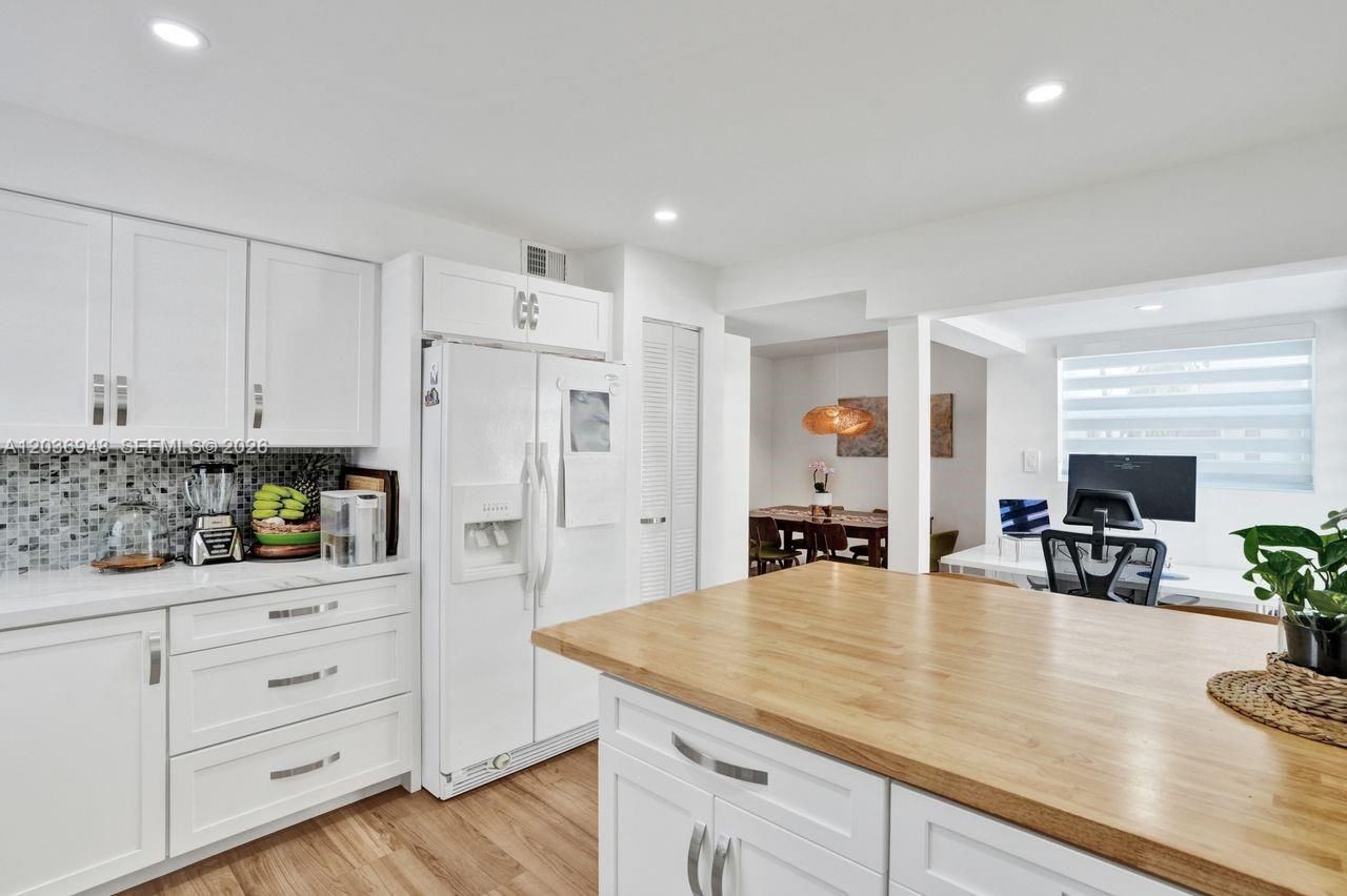 4555 SW 68th Ct Cir , Unit 111, Miami, FL 33155 Photo