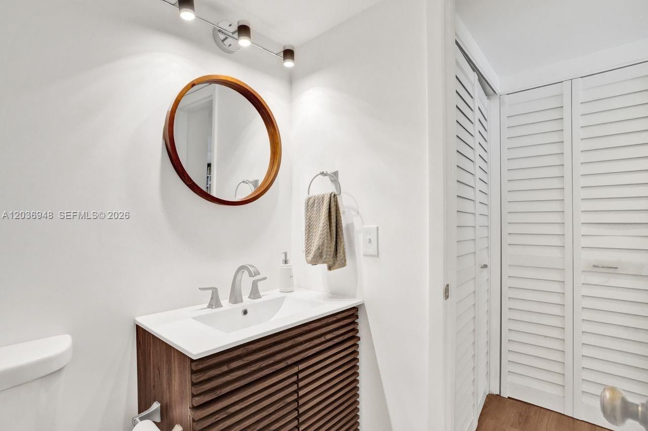 4555 SW 68th Ct Cir , Unit 111, Miami, FL 33155 Photo
