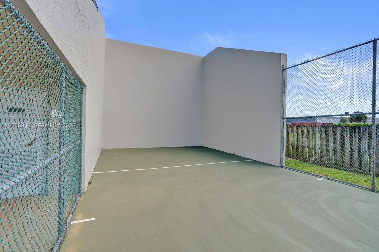 4555 SW 68th Ct Cir , Unit 111, Miami, FL 33155 Photo