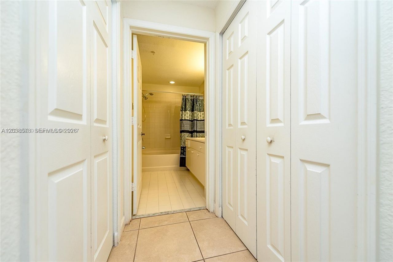 10901 NW 83rd St, Unit 104, Doral, FL 33178 Photo