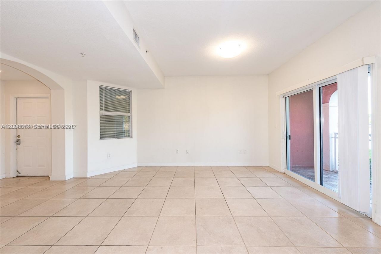 10901 NW 83rd St, Unit 104, Doral, FL 33178 Photo