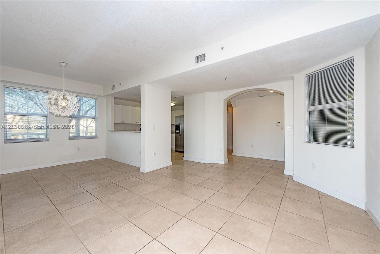 10901 NW 83rd St, Unit 104, Doral, FL 33178 Photo