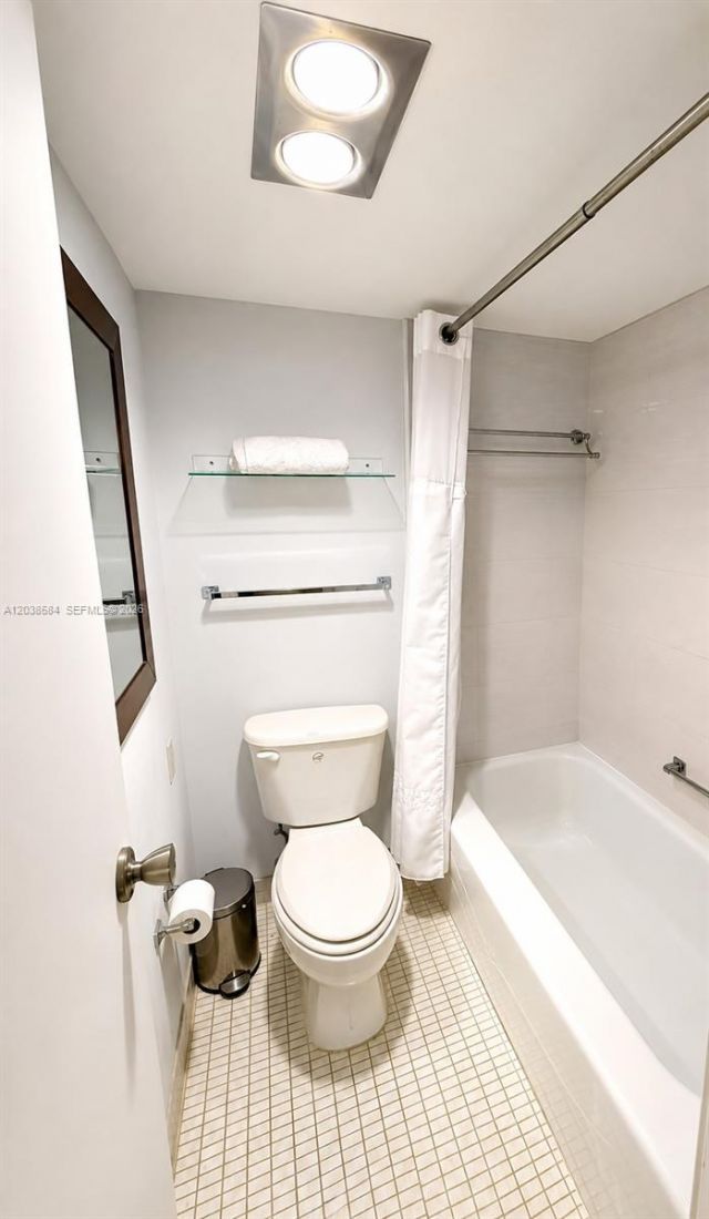 20335 W Country Club Dr, Unit 1105, Aventura, FL 33180 Photo
