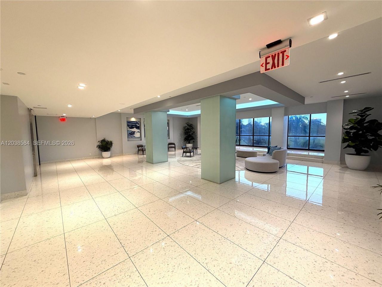 20335 W Country Club Dr, Unit 1105, Aventura, FL 33180 Photo