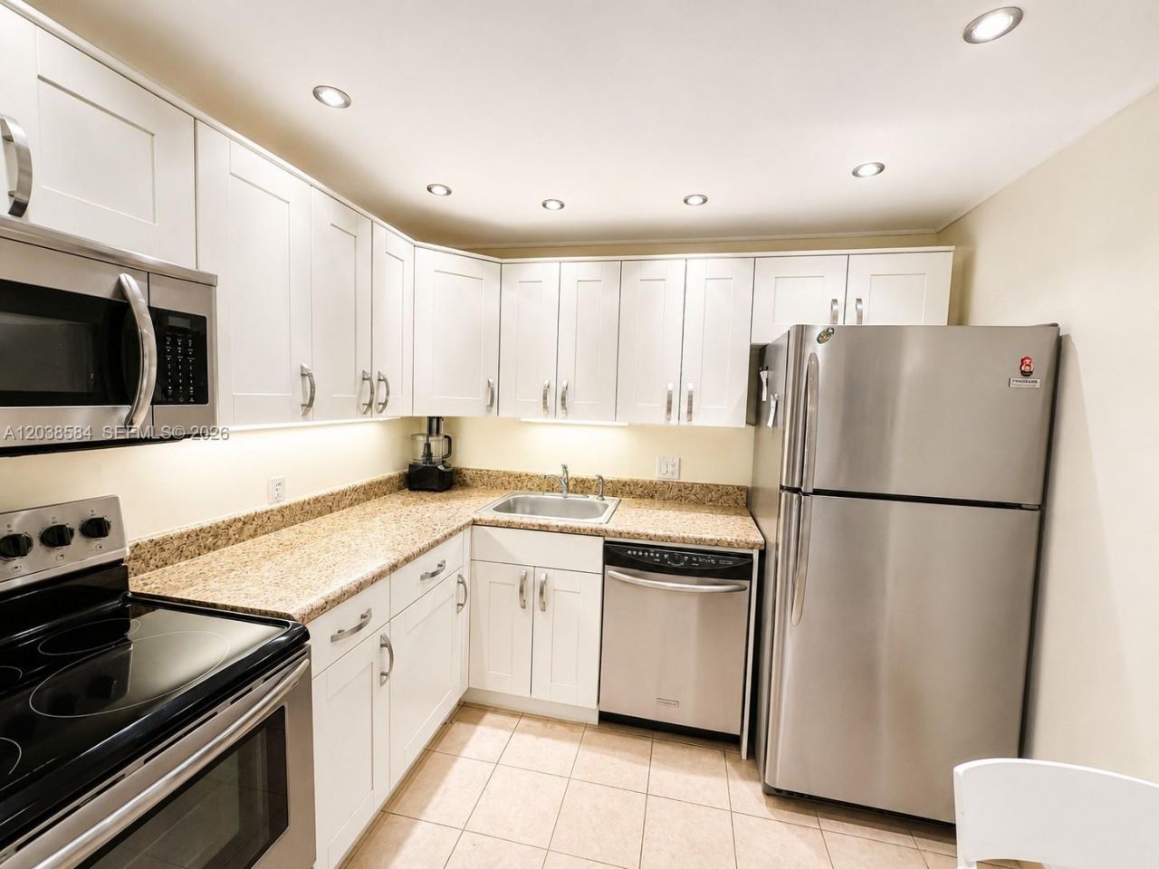 20335 W Country Club Dr, Unit 1105, Aventura, FL 33180 Photo