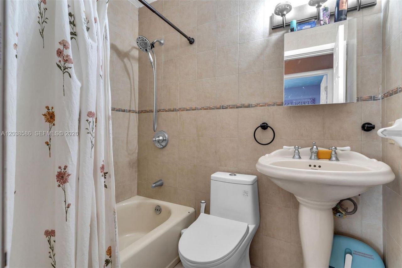3510 SW 87th Ave, Miami, FL 33165 Photo