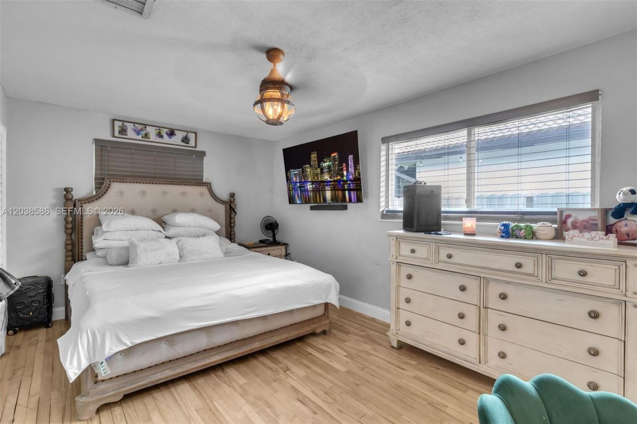 3510 SW 87th Ave, Miami, FL 33165 Photo