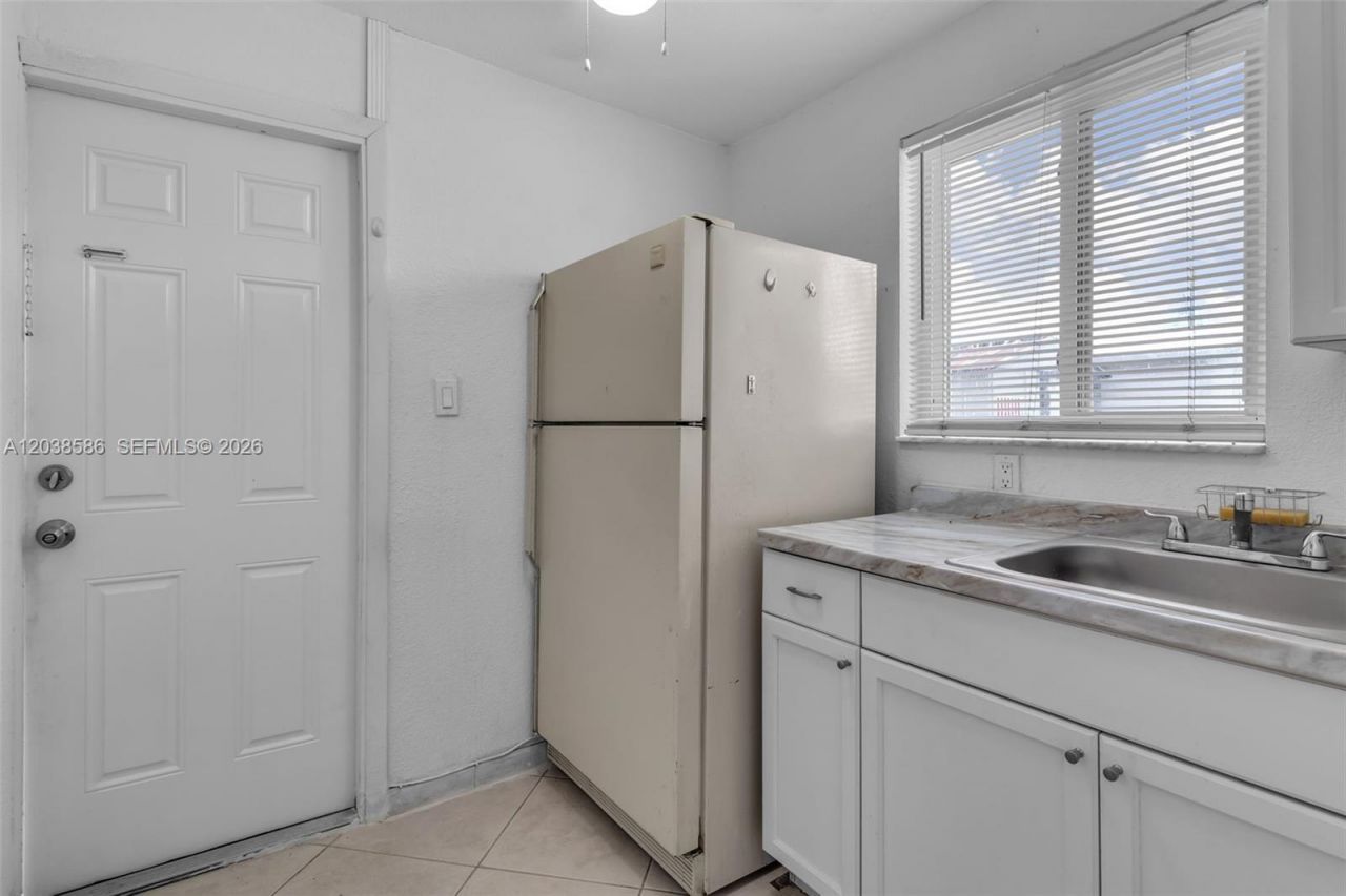 3510 SW 87th Ave, Miami, FL 33165 Photo