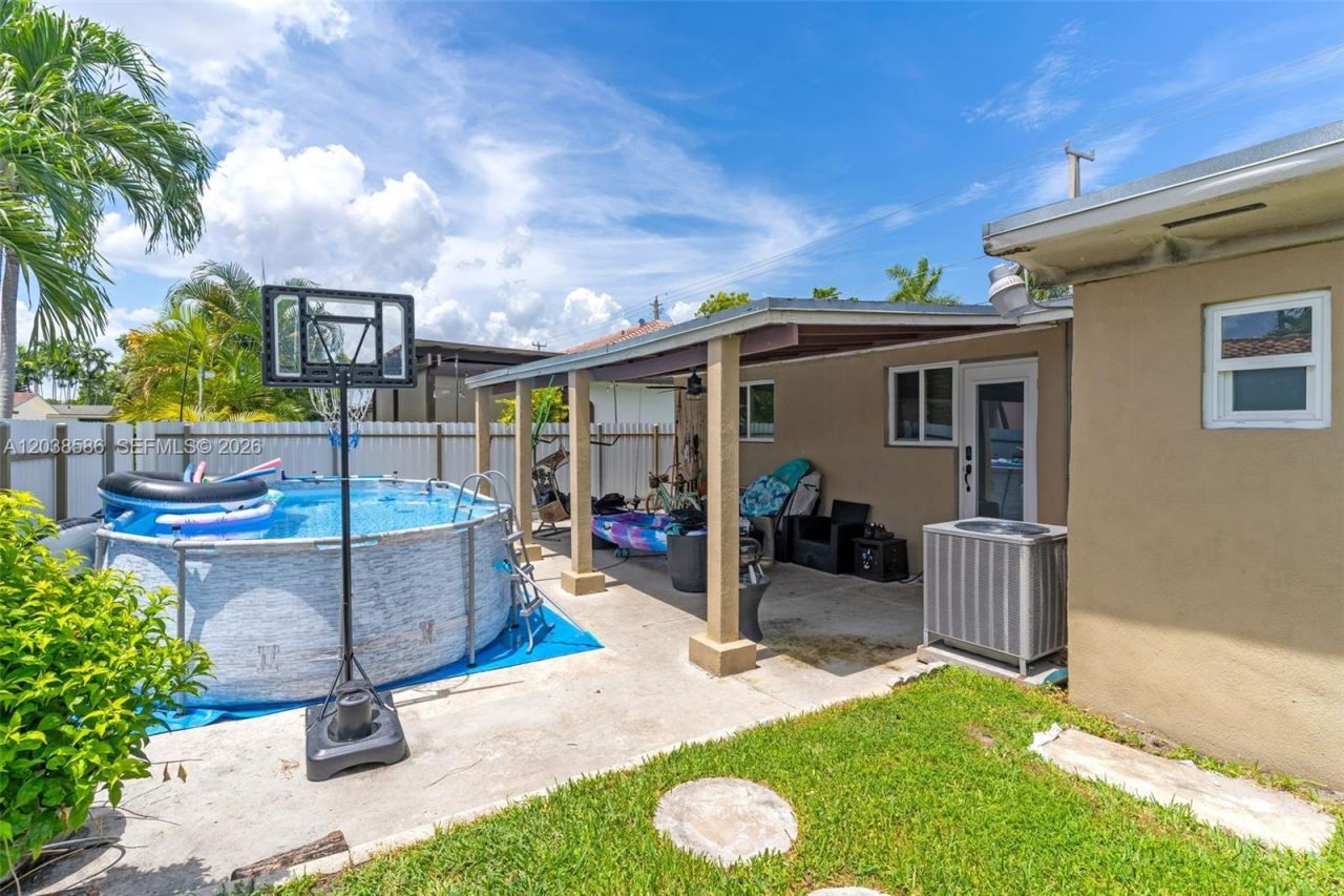 3510 SW 87th Ave, Miami, FL 33165 Photo